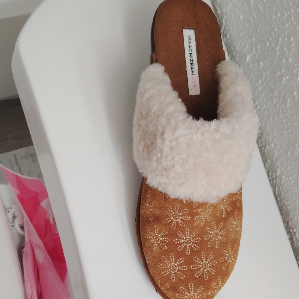 Isaac Mizrahi Tan and Cream Mules